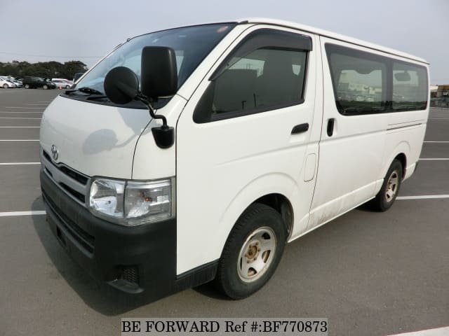 toyota hiace 2013 price