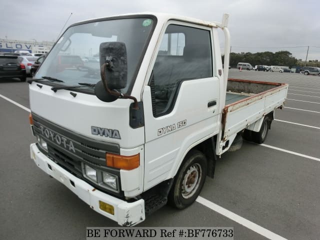 TOYOTA Dyna Truck