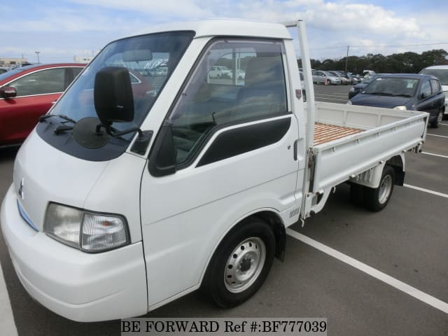 MITSUBISHI Delica Truck