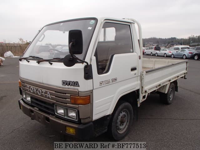 TOYOTA Dyna Truck