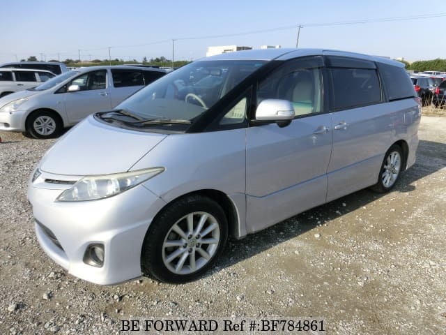 TOYOTA Estima