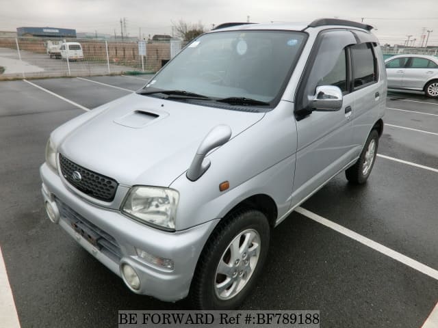 DAIHATSU Terios Kid