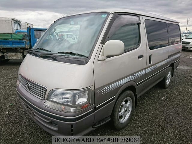 TOYOTA Hiace Wagon