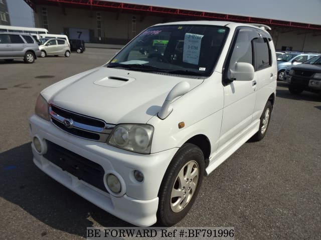 DAIHATSU Terios Kid