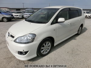 Used 2005 TOYOTA IPSUM BF795818 for Sale