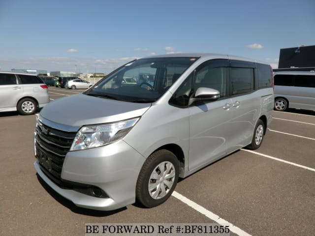 Used 2014 TOYOTA NOAH X/DBA-ZRR80G for 