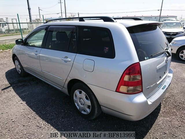 Toyota corolla fielder 2001