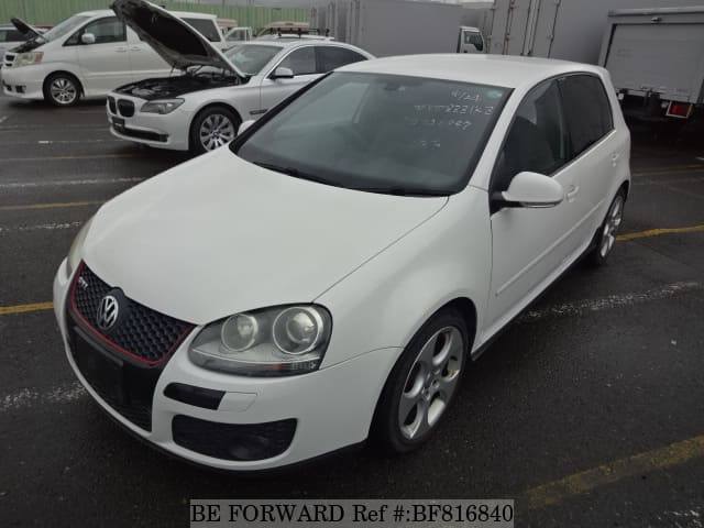 VOLKSWAGEN Golf GTI