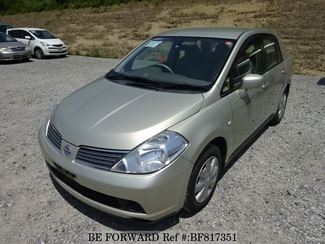 NISSAN Tiida Latio