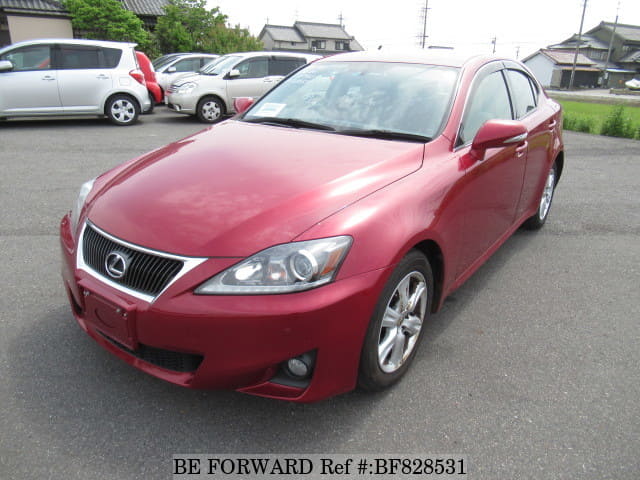 LEXUS IS