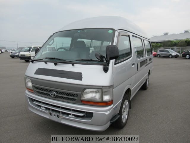 used toyota hiace commuter beforward