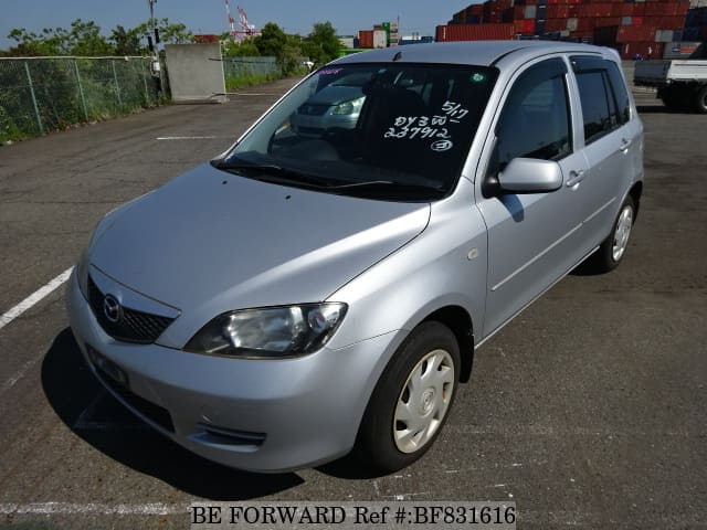 MAZDA Demio