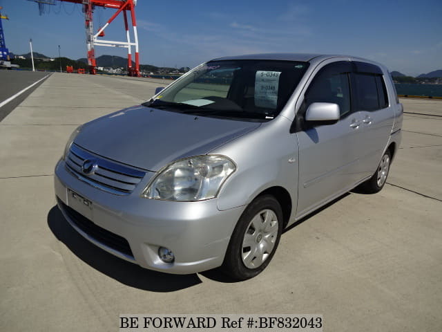 TOYOTA Raum