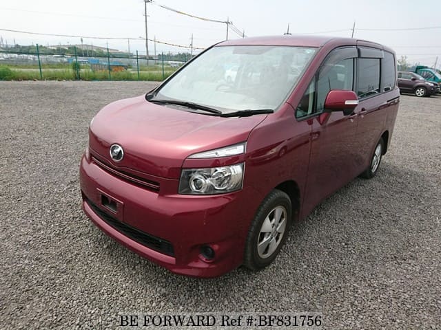 Toyota voxy 2009