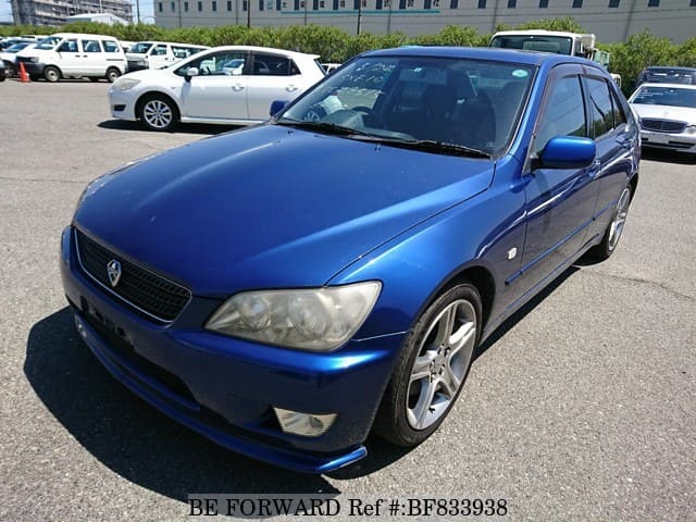 Toyota altezza 2002
