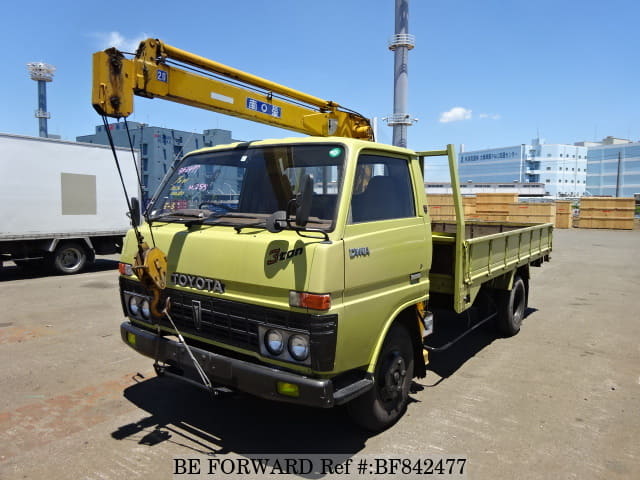 TOYOTA Dyna Truck