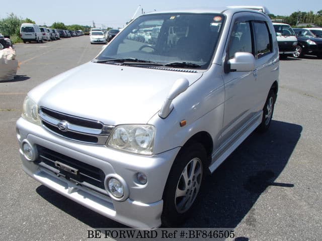 DAIHATSU Terios Kid