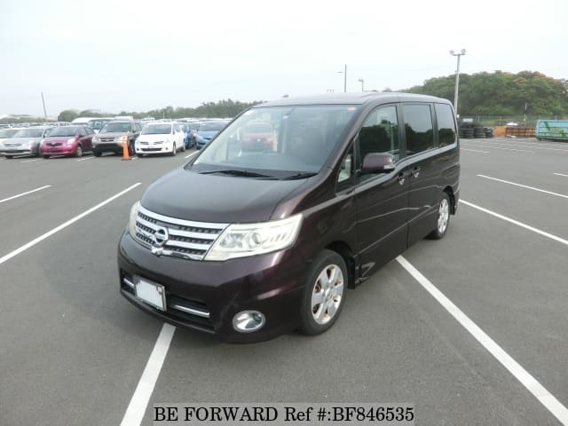 NISSAN Serena