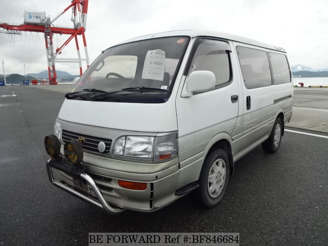 TOYOTA Hiace Wagon