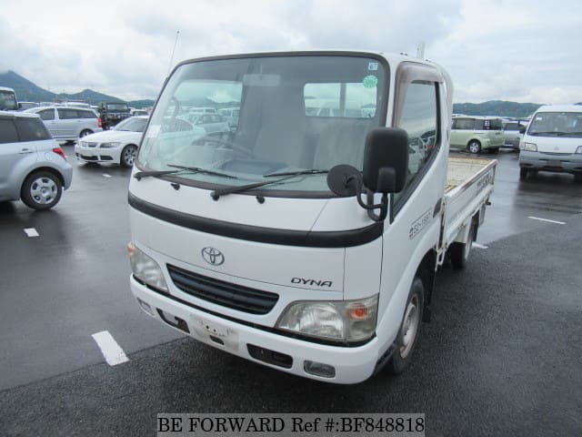 TOYOTA Dyna Truck