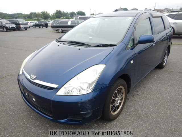 TOYOTA Wish