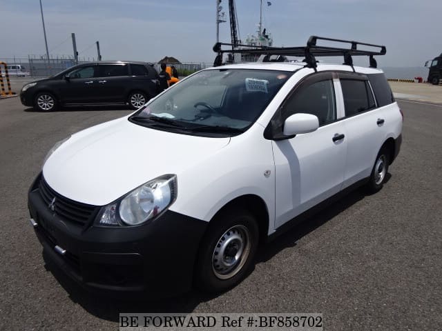 Mitsubishi lancer cargo