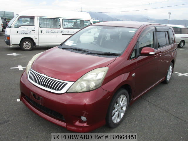 Toyota isis 2007