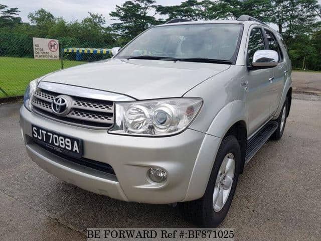 Toyota fortuner 2009