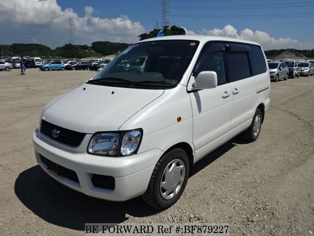 TOYOTA Liteace Noah