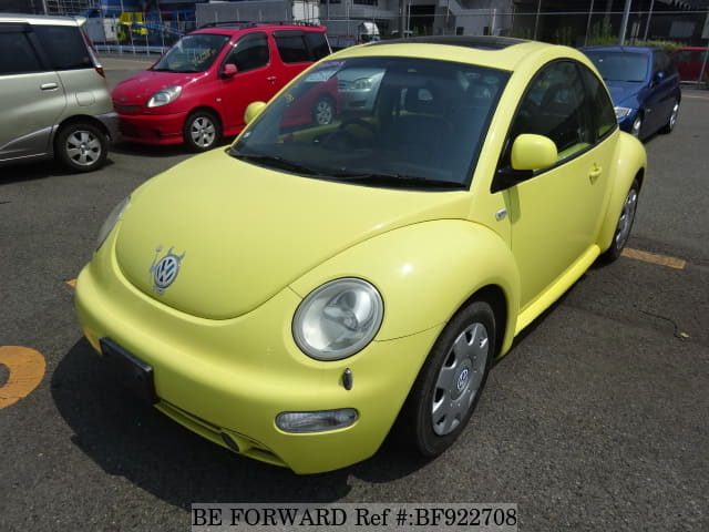 VOLKSWAGEN New Beetle