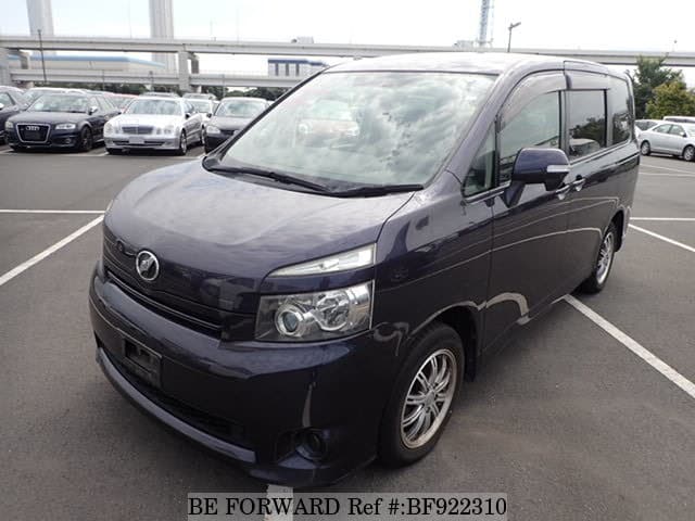 Toyota voxy 2009