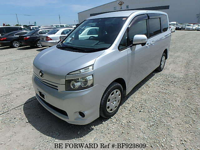 Toyota voxy 2008