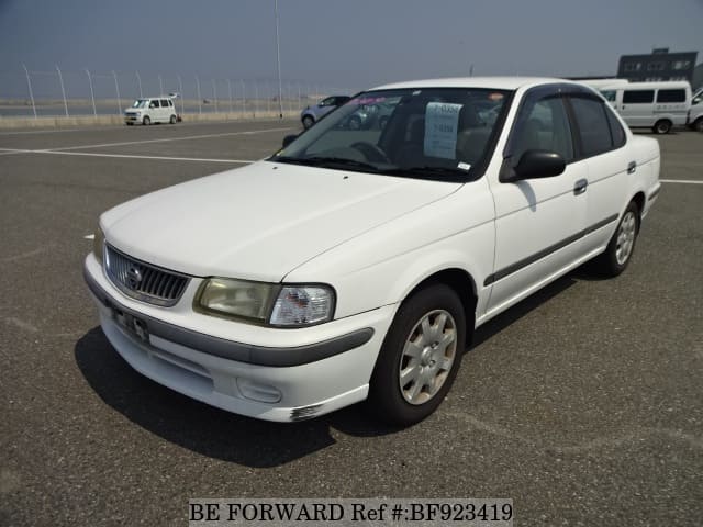 Nissan sunny 2002
