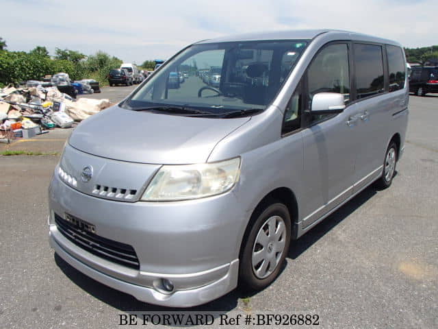 Nissan serena 2005