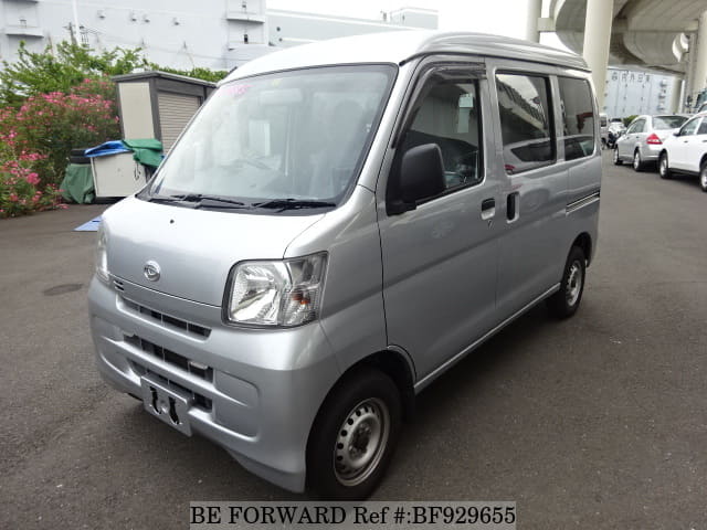 DAIHATSU Hijet Cargo