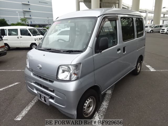 DAIHATSU Hijet Cargo