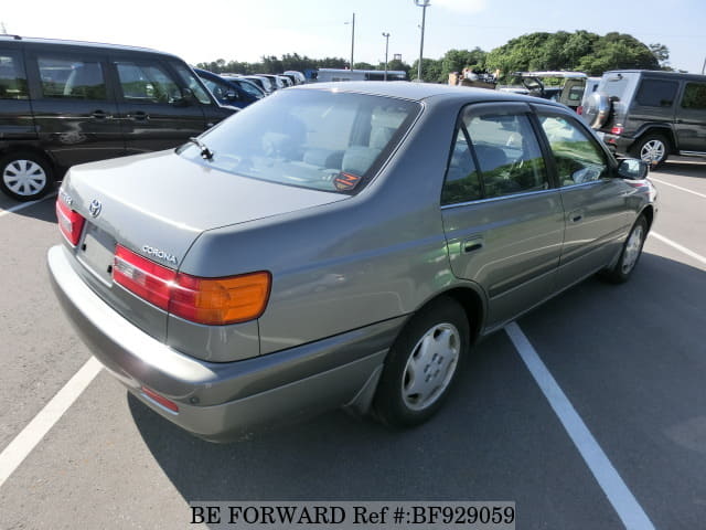 Toyota corona premio st210