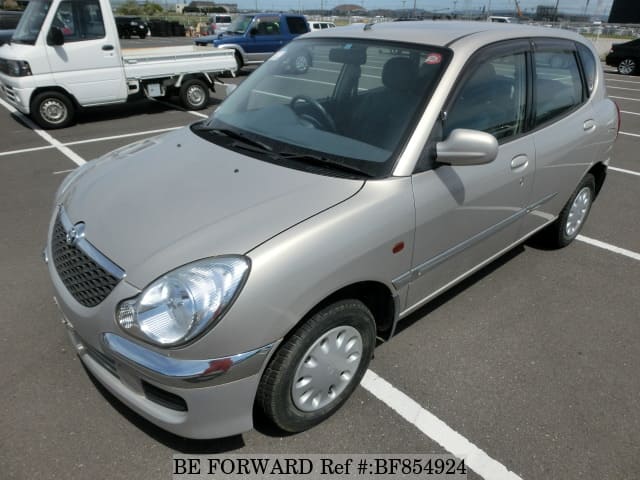 Toyota duet 2002