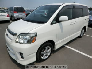 Used 2004 TOYOTA NOAH BF936286 for Sale