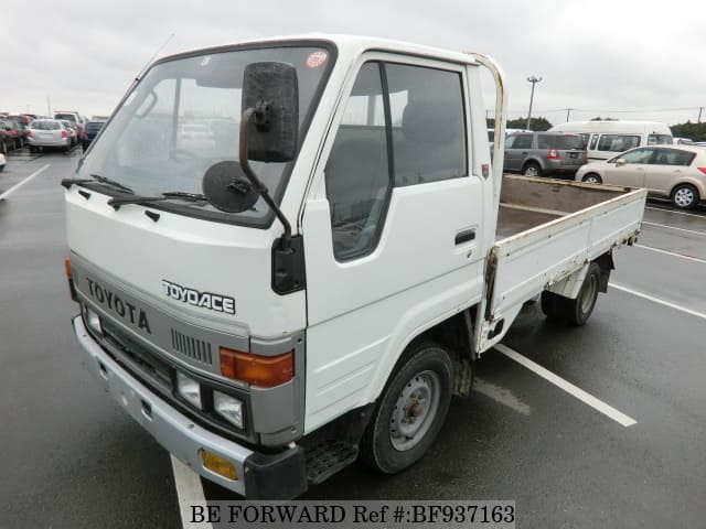 TOYOTA Toyoace