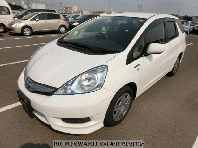 Used 13 Honda Fit Shuttle Hybrid Daa Gp2 For Sale Bf Be Forward