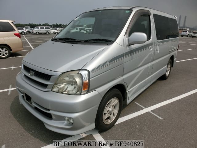 TOYOTA Touring Hiace