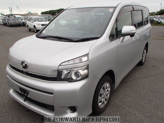 Used 2013 TOYOTA VOXY X/DBA-ZRR75G for Sale BF941391 - BE FORWARD