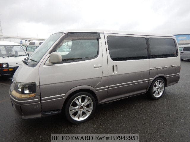 TOYOTA Hiace Wagon