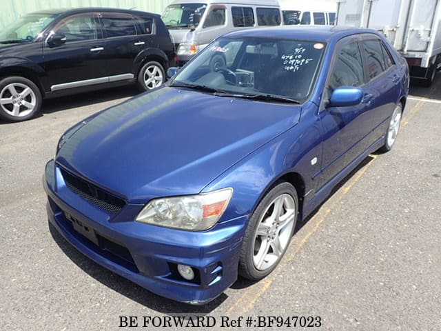 Toyota altezza 2002