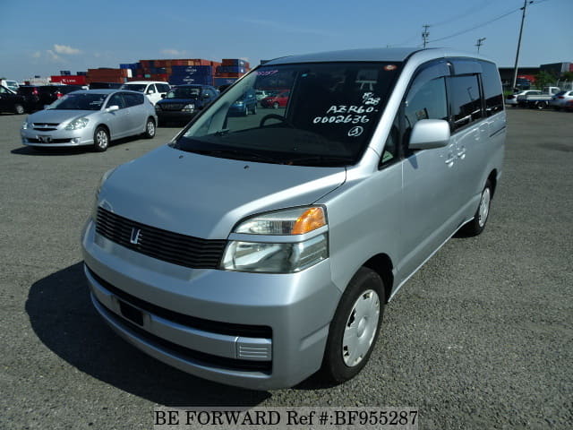 Toyota voxy 2001