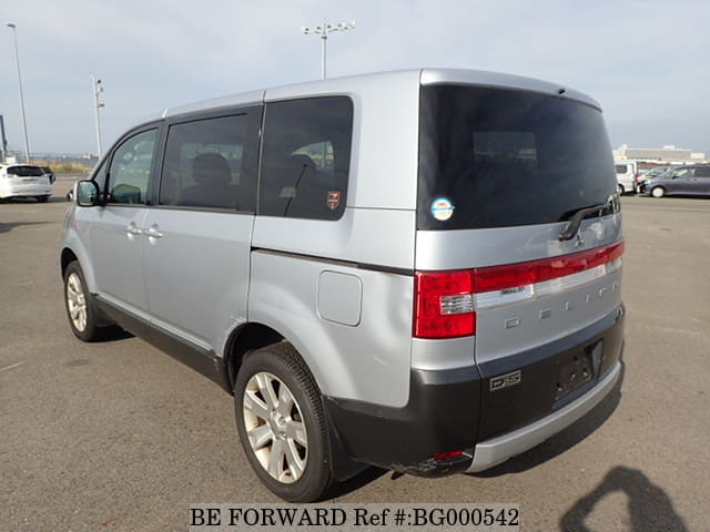 Mitsubishi delica 2007