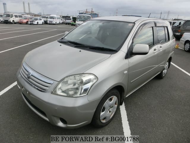 TOYOTA Raum