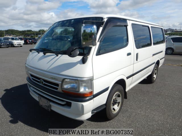 TOYOTA Hiace Van