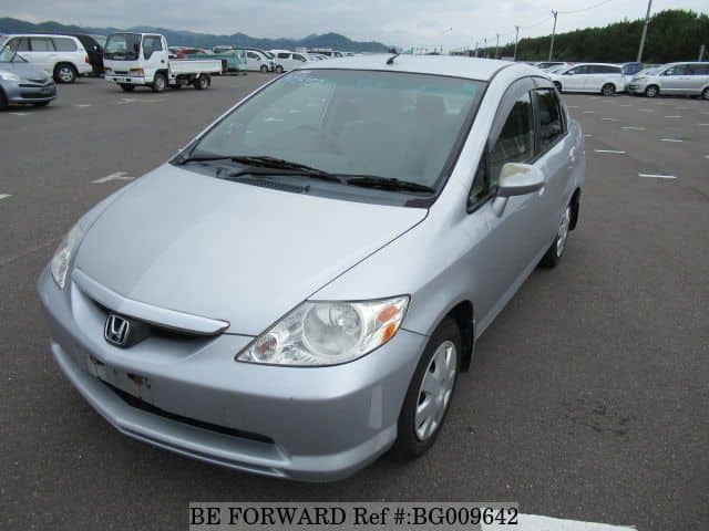 HONDA Fit Aria